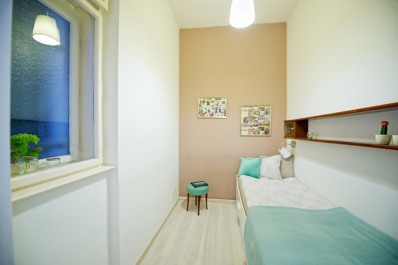Green Door Family Apartment Budapest Exterior photo